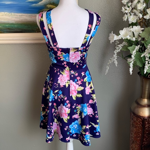 B Darlin Floral Double Strap Fit & Flare Dress Size 7/8 - Picture 17 of 17